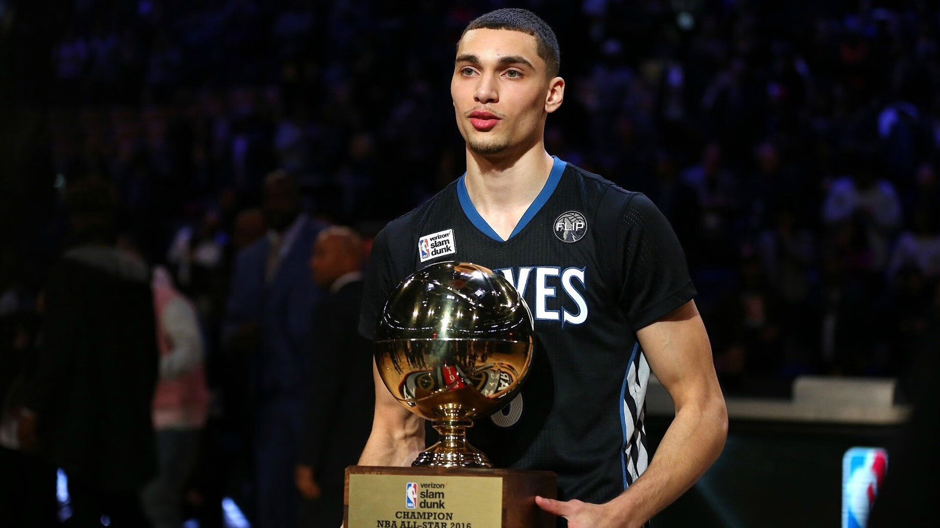 34+10带队5连胜东部第一!状元坎宁安能否进入MVP讨论,nba状元坎宁安