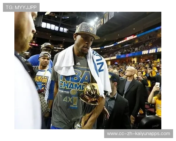 伊戈达拉宣布进军电影圈，网友：跨界王